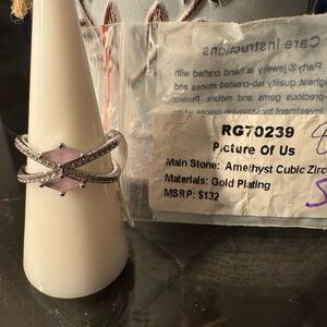 Picture of us size 8 bomb party ring